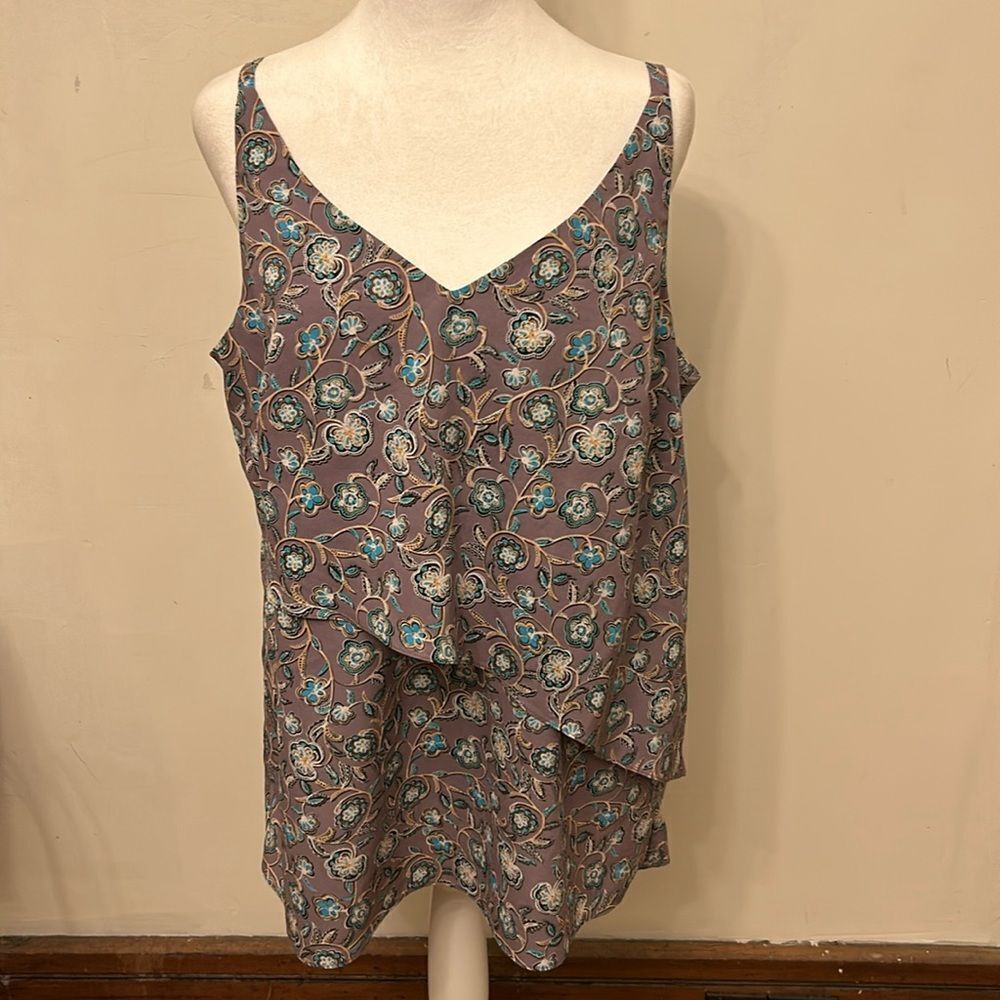 Cabi lilac floral spaghetti strap multi layered blouse Size L EUC